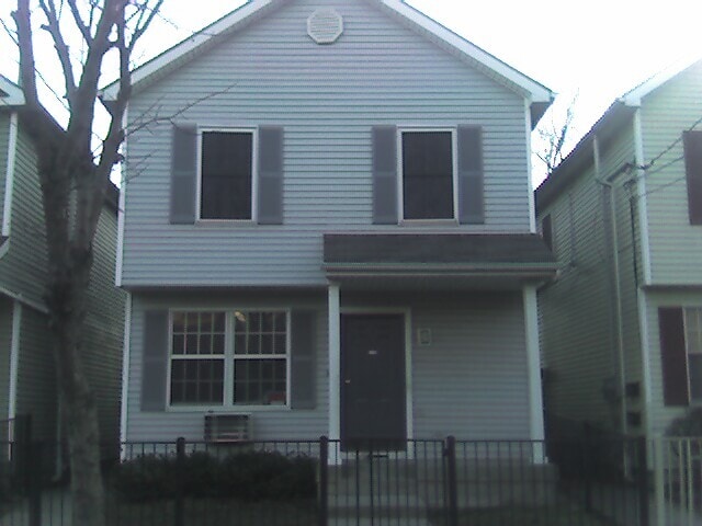 Humble abode - 133 Dwight St