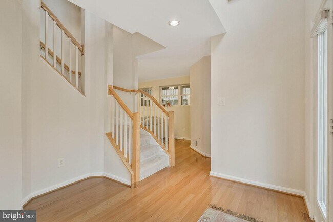 Building Photo - 11479 Waterhaven Ct