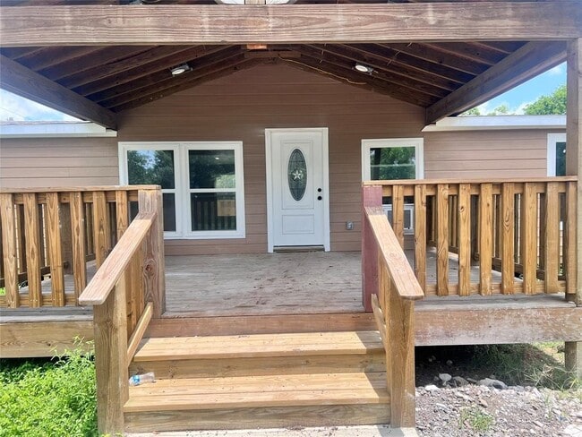 Building Photo - 9115 Puritan Way