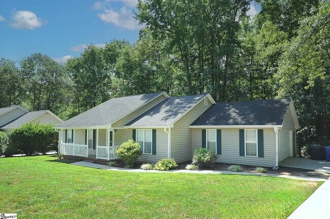 Building Photo - 106 Greenapple Way