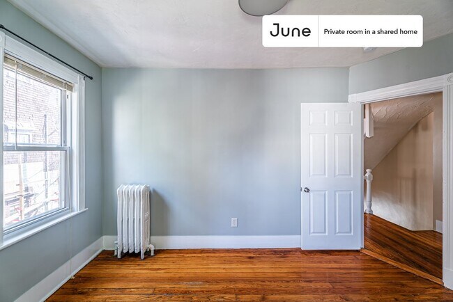 Foto del edificio - Room in Shared 6 bed/2 bath home in Allston
