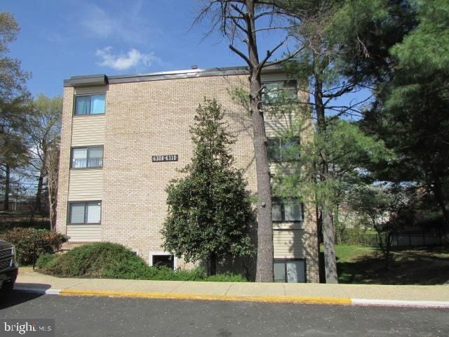 Photo - 6310 Hil-Mar Dr Apartment