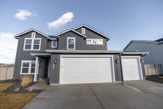 Building Photo - 1892 Carlow St