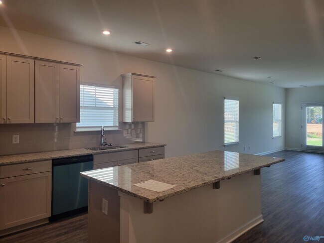 Foto del edificio - 13031 Lantern Pointe Wy