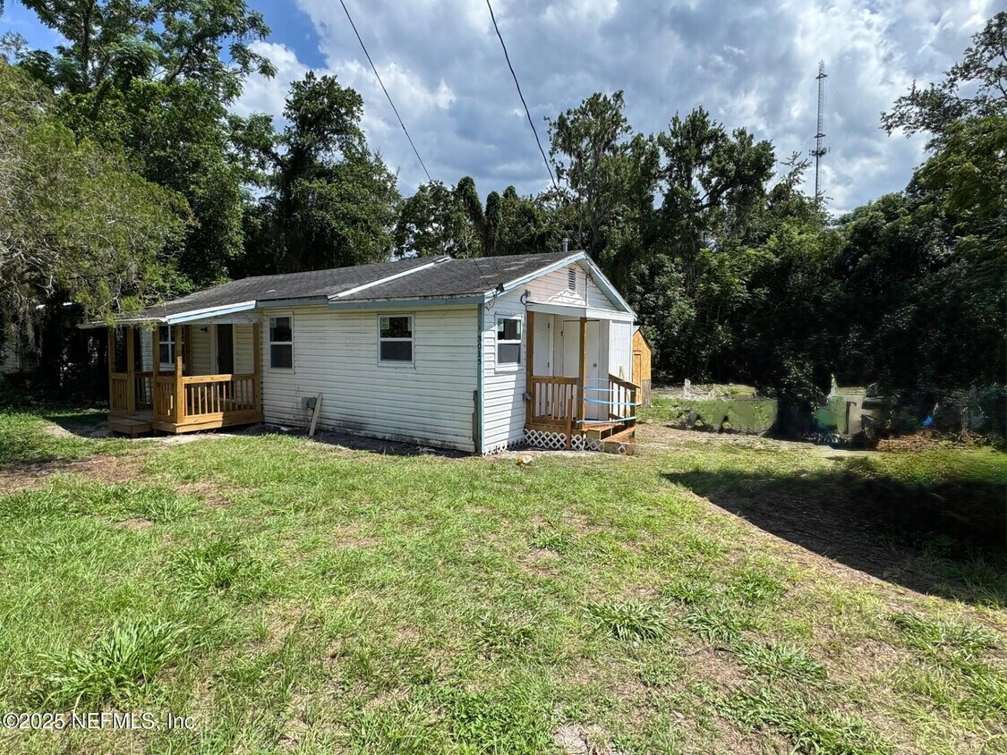 Building Photo - 3015 Druid St