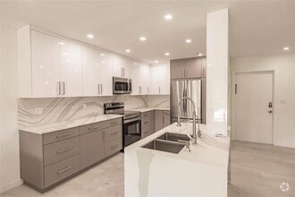 Building Photo - 4100 N 58th Ave