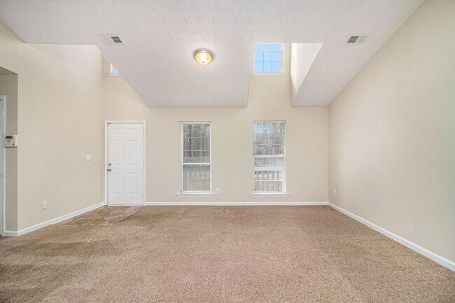 Foto del edificio - 4 Bedroom in Lithonia