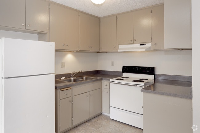 1BR, 1BA - 584 SF - Oak Valley Apartments