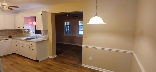 Foto del edificio - 9357 SW 82nd Terrace