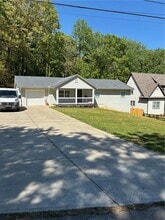 Building Photo - 4567 Duncan Dr