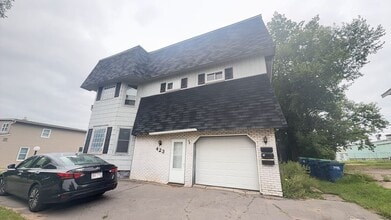 Building Photo - 423 N 1st Ave