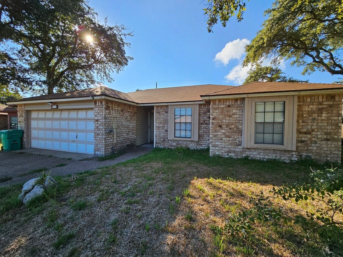 Foto principal - Charming 3-Bedroom Home in Aransas Pass!