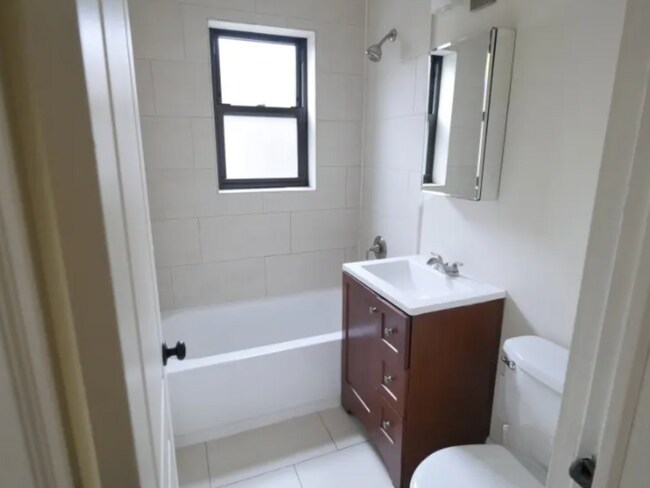 Foto del edificio - 4036 N Ashland Ave