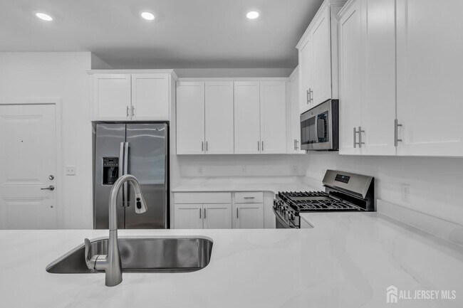 Foto del edificio - 28204 Radford Ct