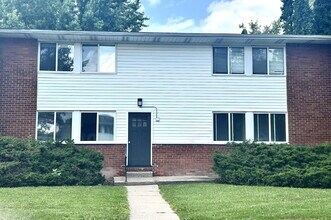 Building Photo - 2809 Ronan St