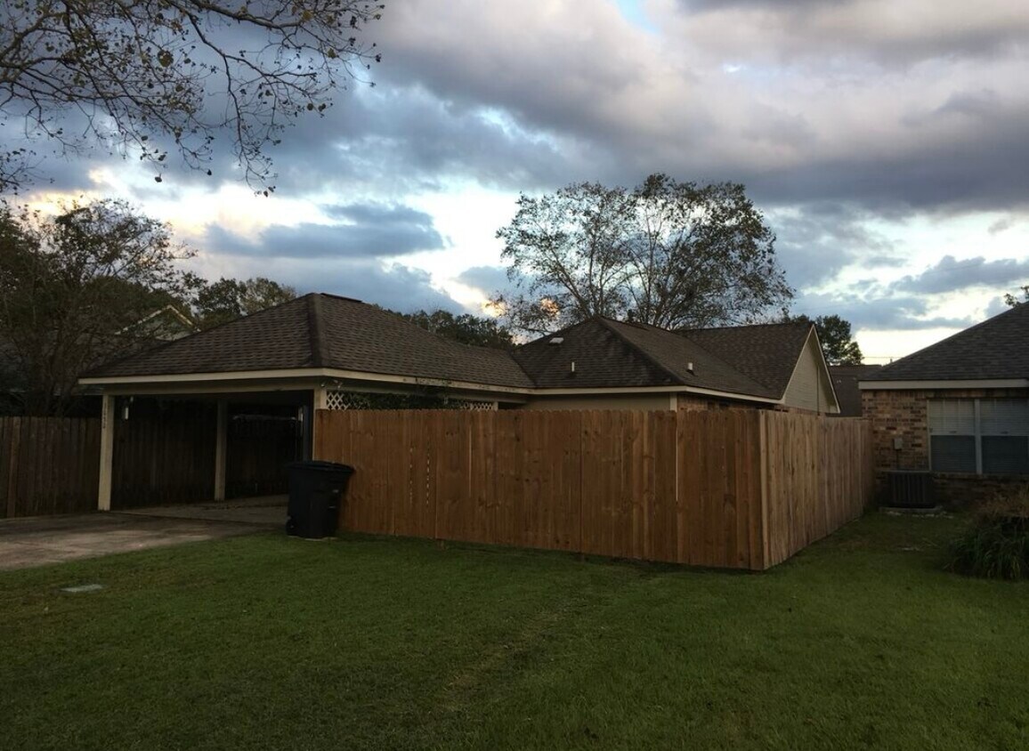 3650 Olga Lee Dr, Baton Rouge, LA 70816 House Rental in Baton Rouge
