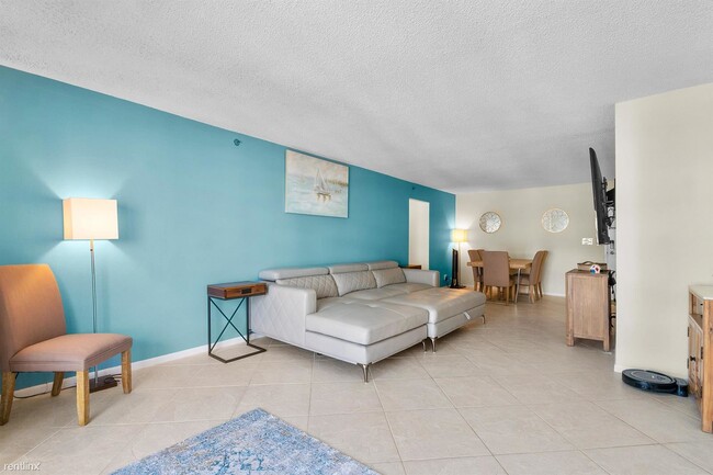 Foto del edificio - 2 br, 2 bath Condo - 3301 S Ocean Blvd Apt...