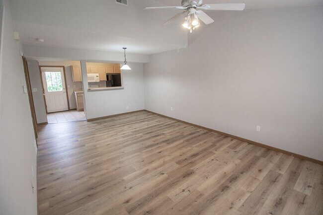 Foto del edificio - 1516 Citadel Dr