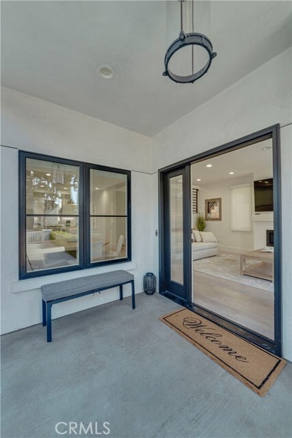 Foto del edificio - 608 Heliotrope Ave