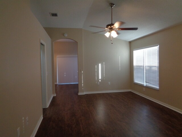 Foto del edificio - 6315 Rose Rush Ct