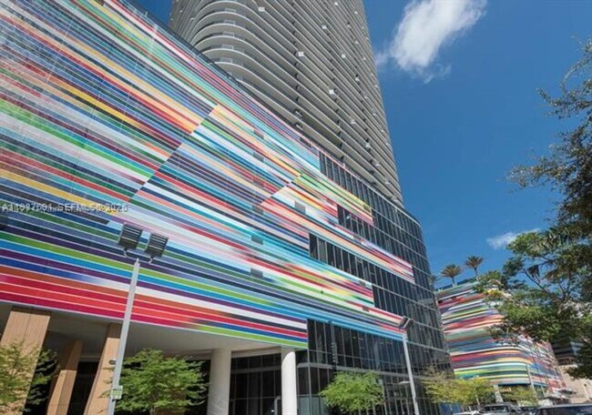 Building Photo - 55 SW 9th St