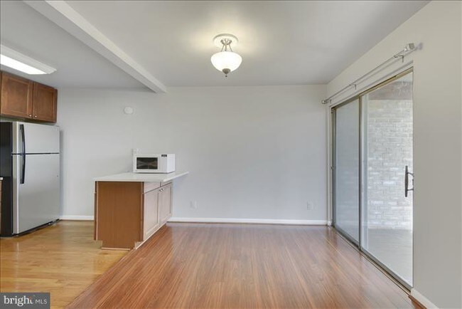 Foto del edificio - 755 Fairview Ave