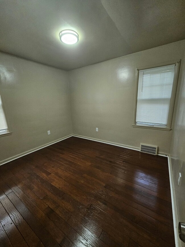 Building Photo - 8673 Artesian St