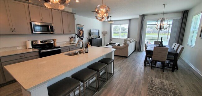 Building Photo - 4155 Via Sienna Cir
