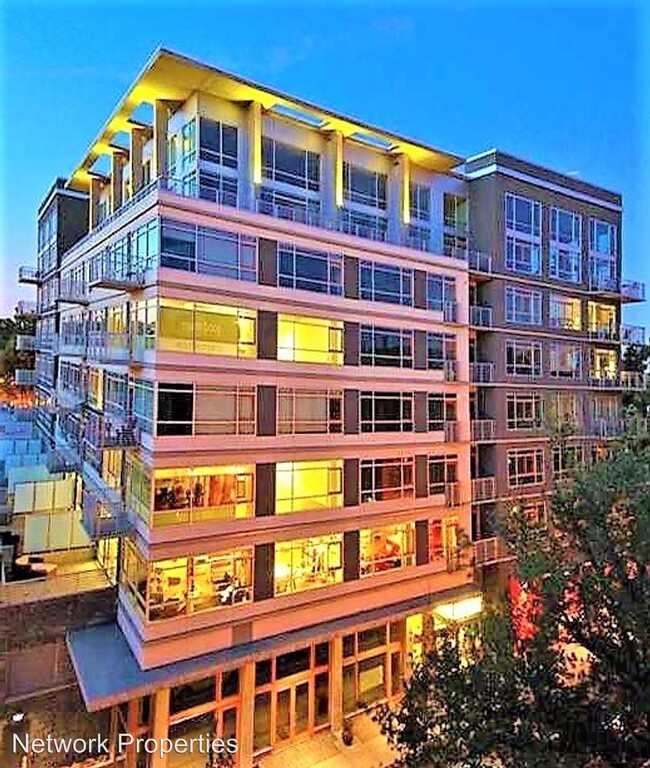 Building Photo - 1818 L St