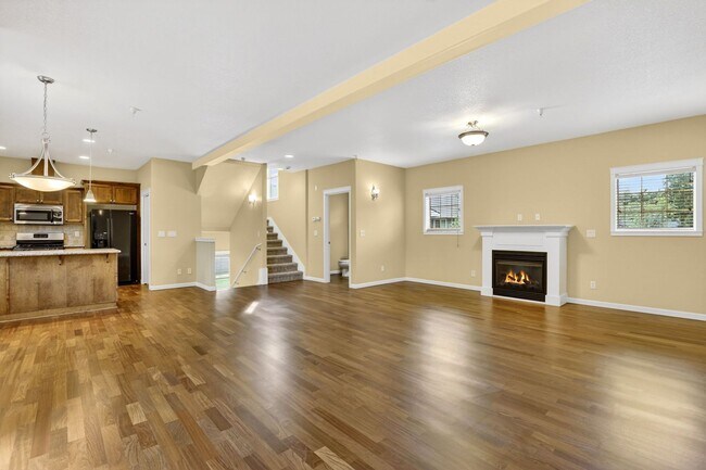 Foto del edificio - 368 SW Eastman Pkwy