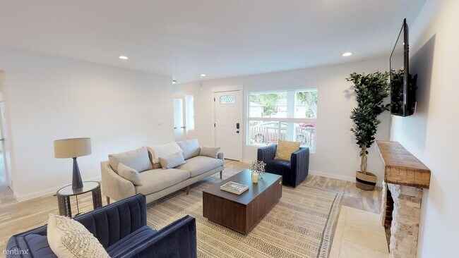 Building Photo - 1 br, 1 bath House - 116 Daphne Way Privat...