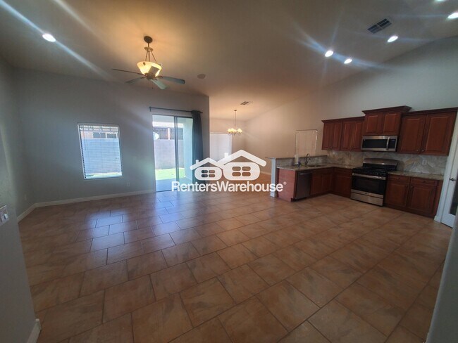 Foto del edificio - 2256 E Pima Ave