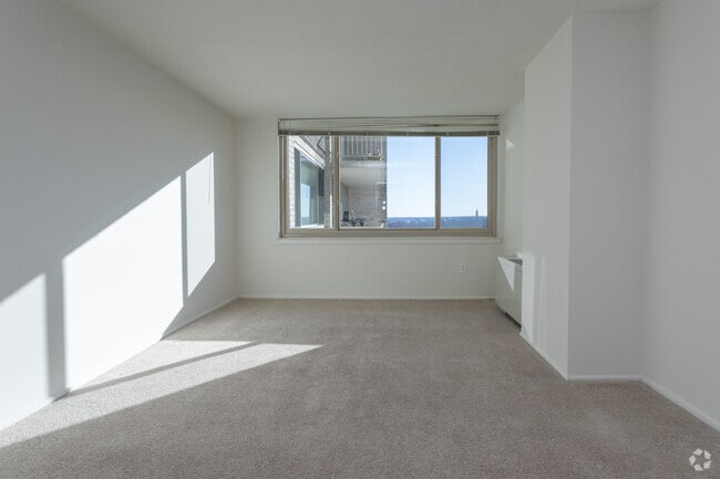 1BR, 1 BA - 800 SF - The Aspen Apartments