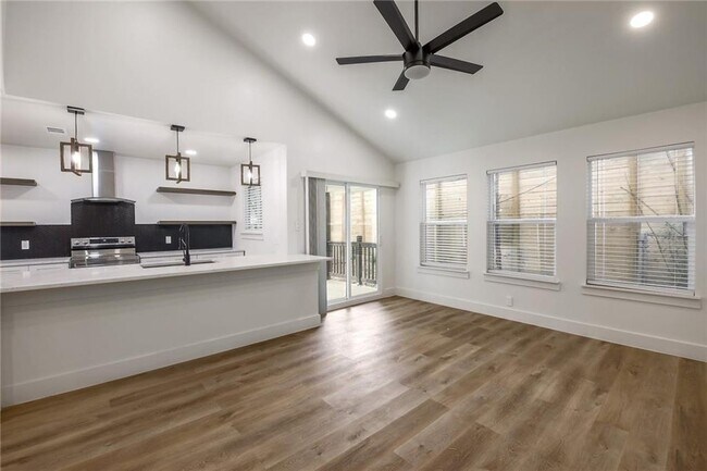 Foto del edificio - 511 E 50th St