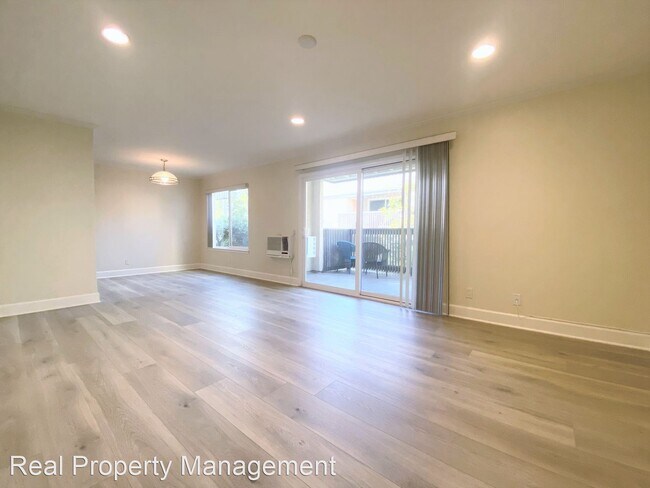 Foto del edificio - 1 br, 1 bath House - 8656 Via Mallorca Unit B