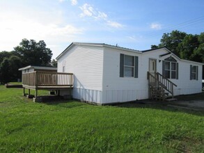 Building Photo - 2108 Catherine Lake Rd