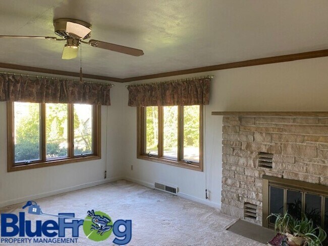 Foto del edificio - 487 Co Rd K