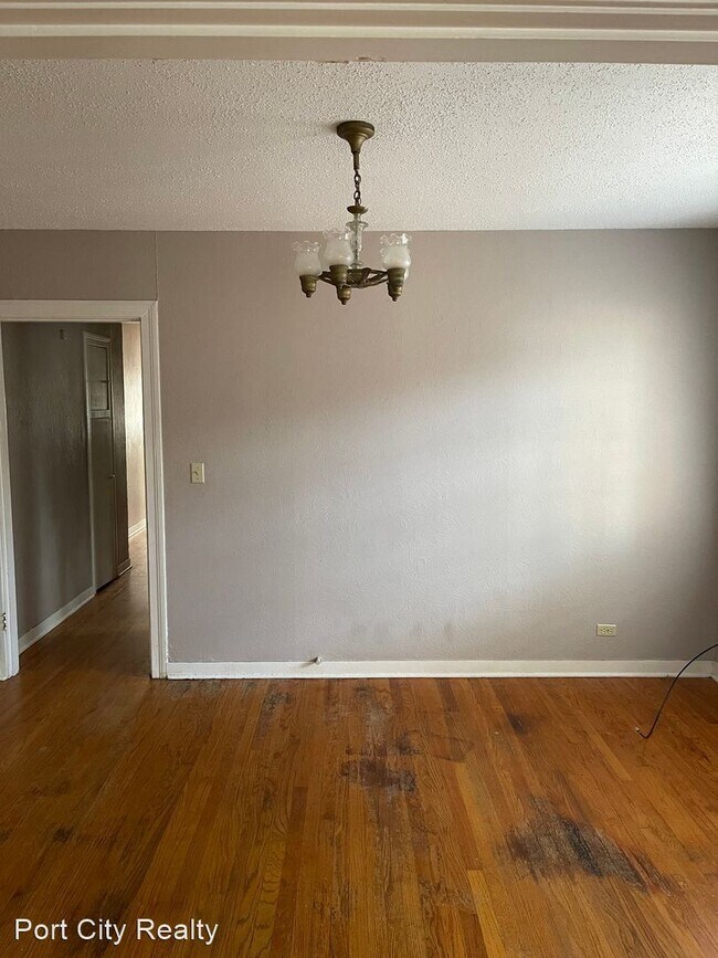 Building Photo - 1 br, 1 bath House - 337 1/2 Boulevard