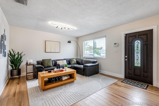 Foto del edificio - 4317 Applecrest Dr