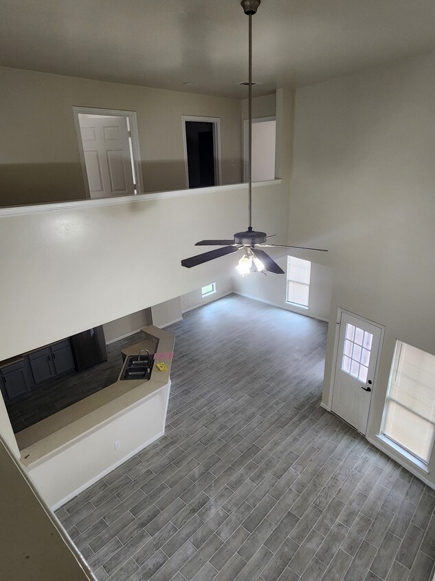 Photo - 10005 Sharpton Dr (Houston, TX)