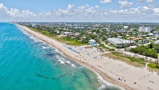 Foto del edificio - 348 S Ocean Blvd