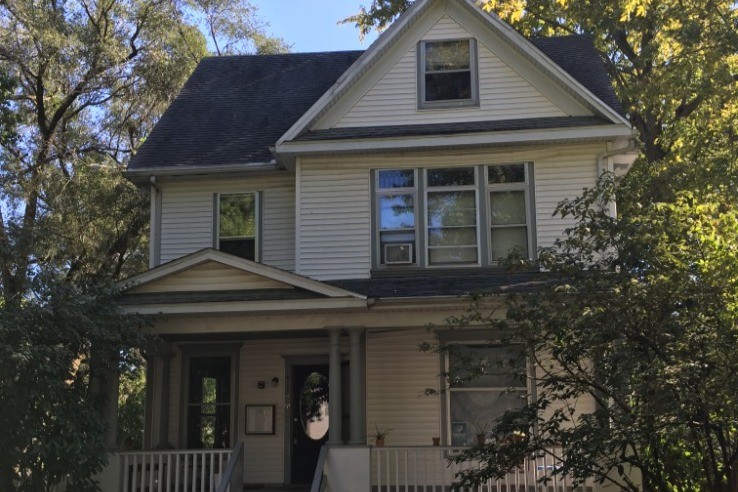 Foto principal - 413 W Main St