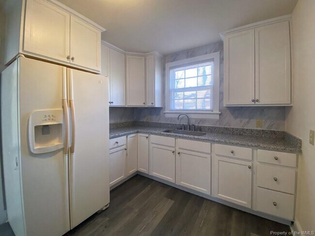 Foto del edificio - 715 Lafayette St