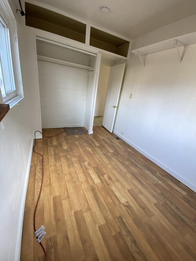 Building Photo - 1207 S Division Ave