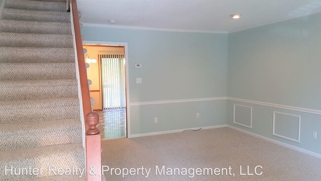 Building Photo - 5331 Summit Heights Dr