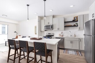 Interior Photo - Kipling Apartments