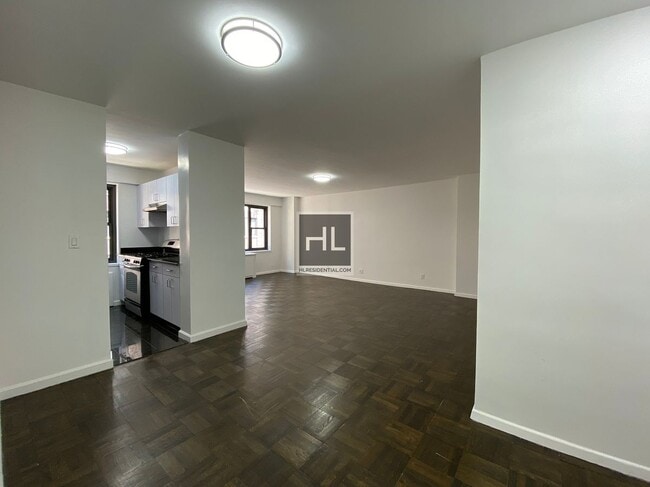 Building Photo - EAST 56 STREET