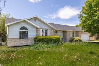 Building Photo - 133 W 510 S