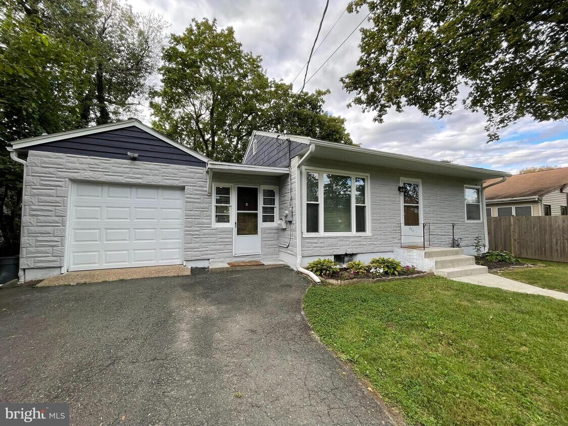 895 Lower Ferry Rd, Ewing Township, NJ 08628 House Rental in Ewing