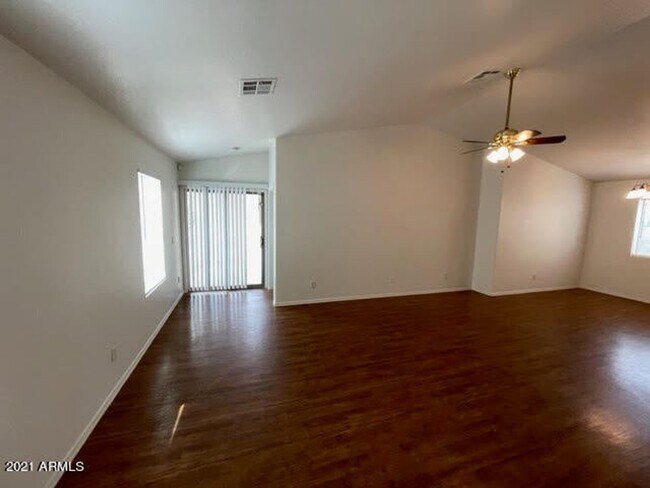 Building Photo - 23438 W Cocopah St
